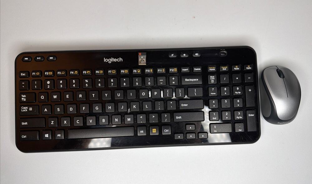 Logitech K360 Y-R0017 Wireless Black Keyboard Silver M317 Wireless Mouse W/ USB